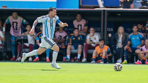 Messi se despede da seleção argentina com vitória de 3 a 0 sobre Benin
