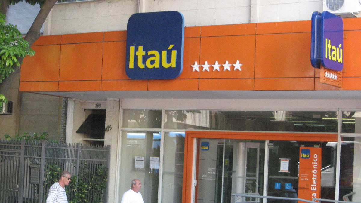 Itaú diz que 3 milhões de clientes já usam sua plataforma de IA