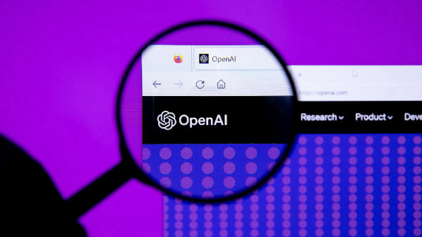 Oito estados dos EUA processam a OpenAI por danos do ChatGPT a jovens