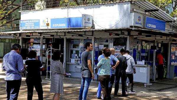 Mega-Sena acumula e prêmio vai a R$ 150 milhões no sorteio de quarta (14)