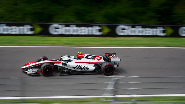 Rafael Câmara é confirmado pela Haas e será piloto titular da F1 em 2027