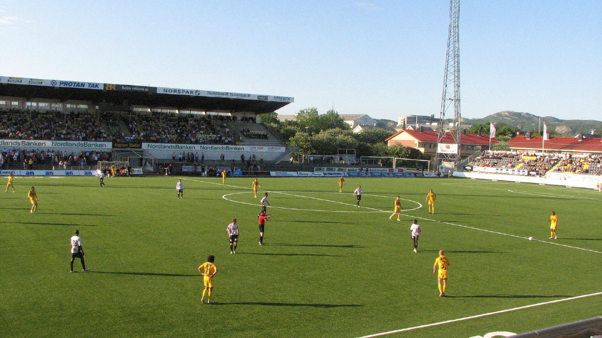 Bodø/Glimt vence o Borussia Dortmund por 1 a 0 e impõe a 1ª derrota aos alemães