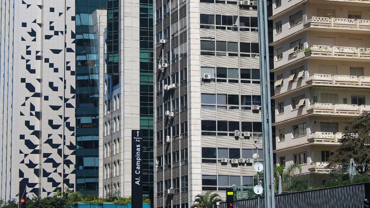 Empresas brasileiras já enfrentam a reforma tributária com a IA