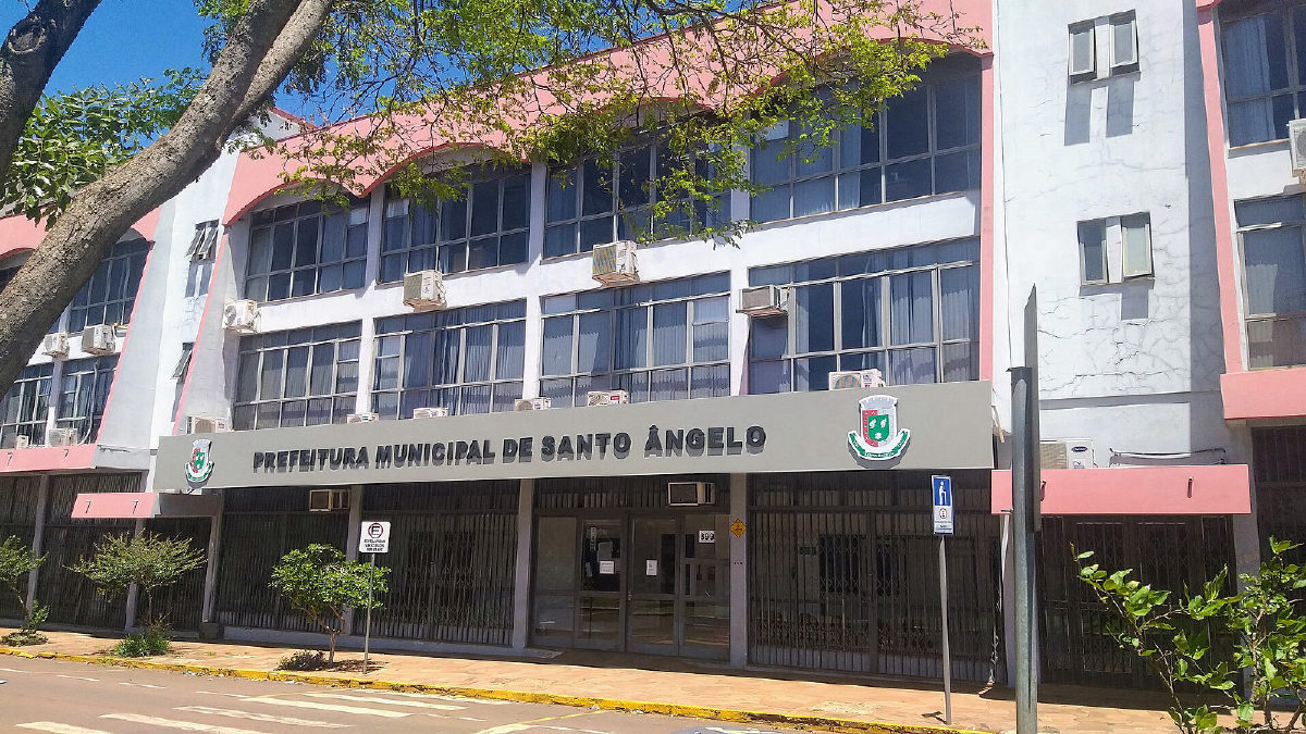 CNM estima impacto de R$ 11 bilhões por ano nas prefeituras com duas PECs