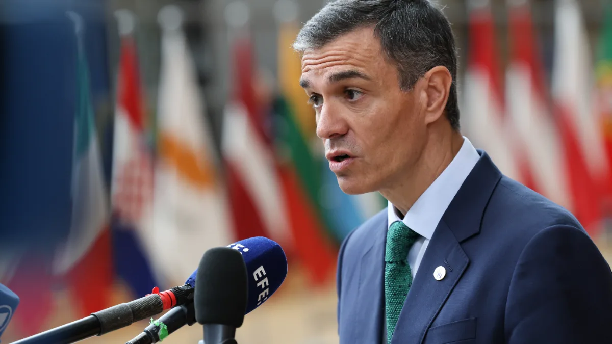 Sánchez convoca eleição antecipada na Espanha para 29 de novembro