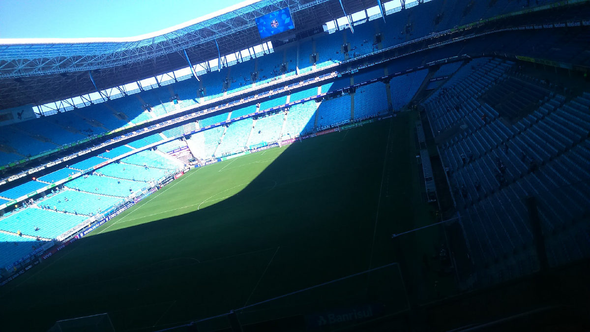 Fifa impõe transfer ban ao Grêmio por dívida com o Independiente Medellín