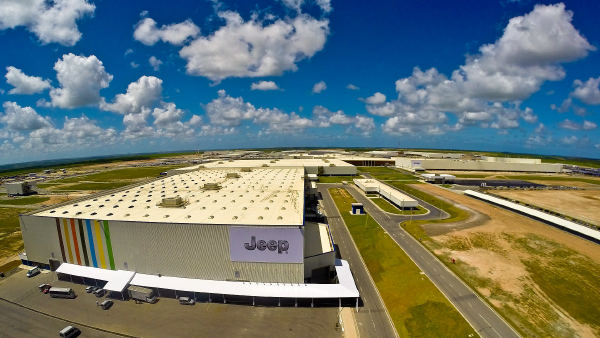 Faturamento da indústria de transformação cai 3,5% em agosto, diz CNI