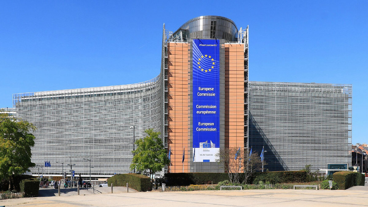 UE diz que Lei de IA dá conta de conter agentes fora de controle