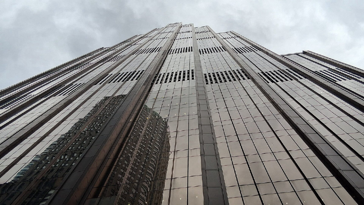 JPMorgan barra agentes de IA externos em contas de clientes