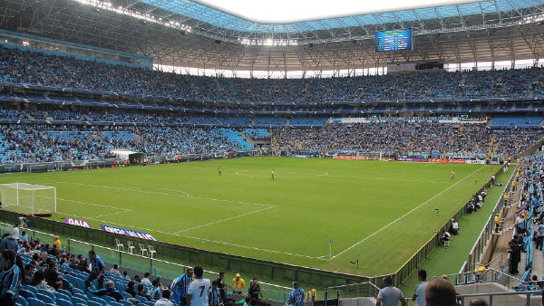 Cruzeiro goleia o Grêmio por 4 a 2 com três gols de Kaio Jorge e chega a 51 pontos