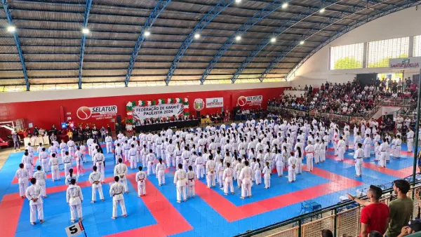 Copa Santa Adélia de Karatê reúne atletas e destaca delegação de Fernandópolis