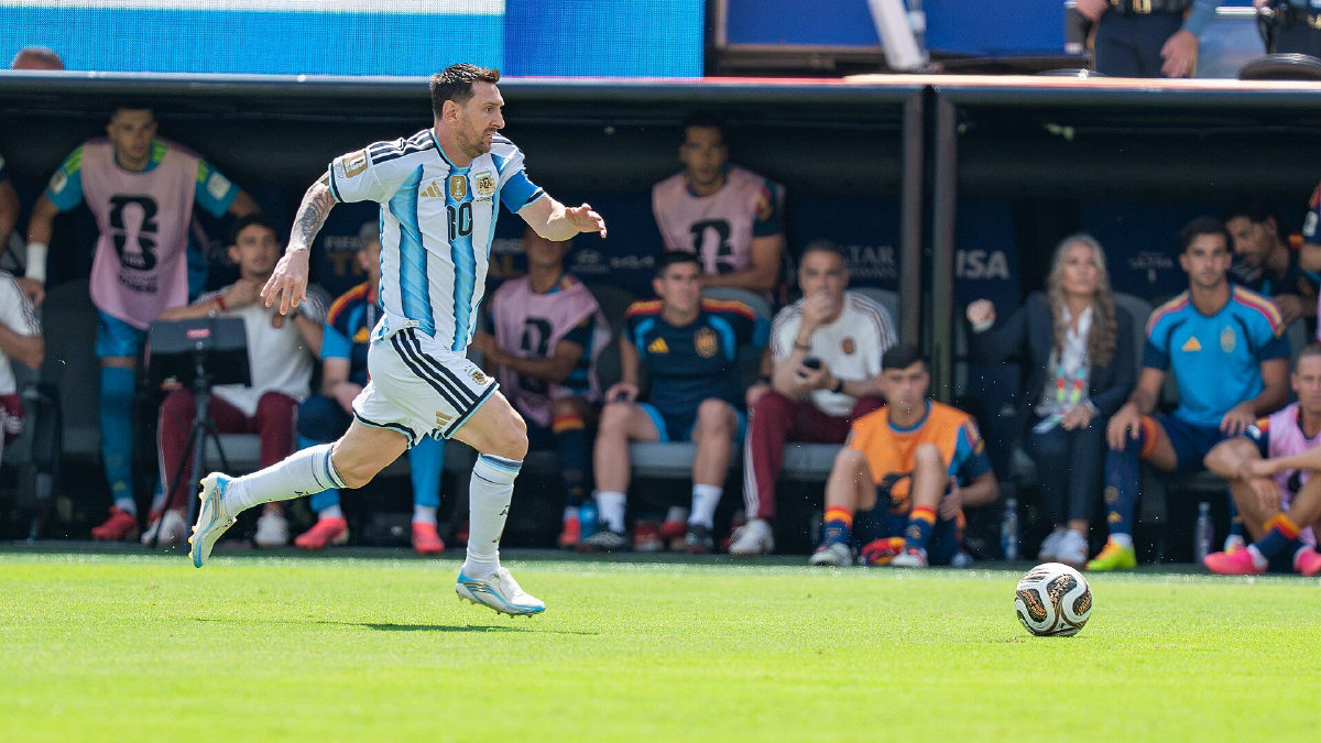 Messi se despede da seleção argentina com vitória de 3 a 0 sobre Benin